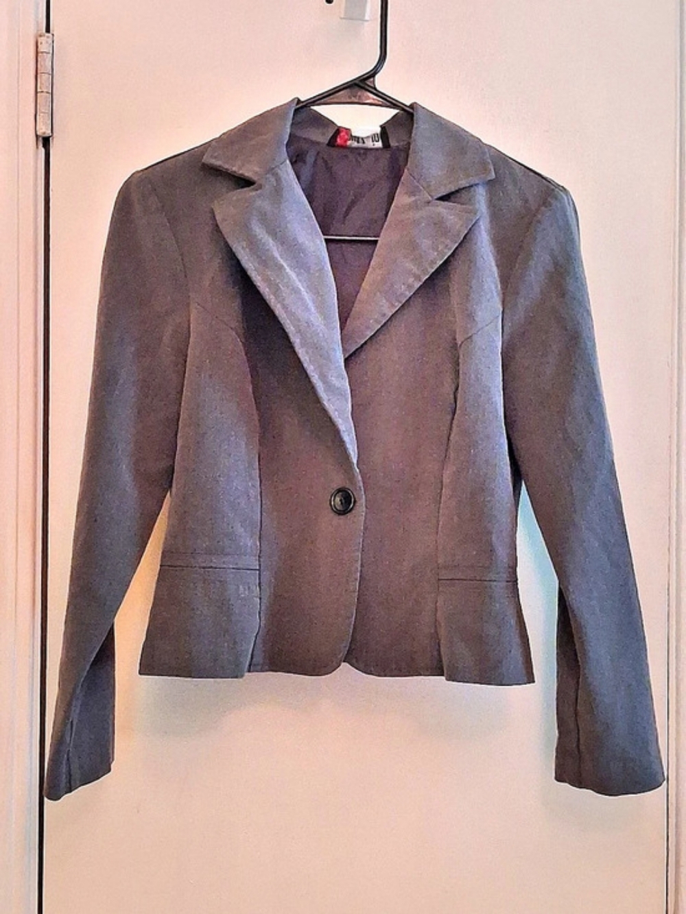 Donutz, Inc. Women's Gray Blazer